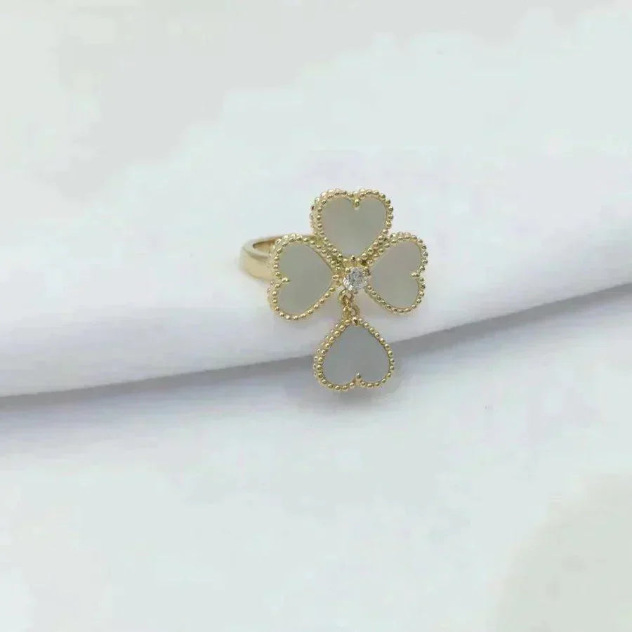 [Shinejoy]SWEET CLOVER WHITE MOP RING