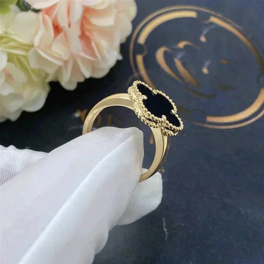 [Shinejoy]CLOVER ONYX RING