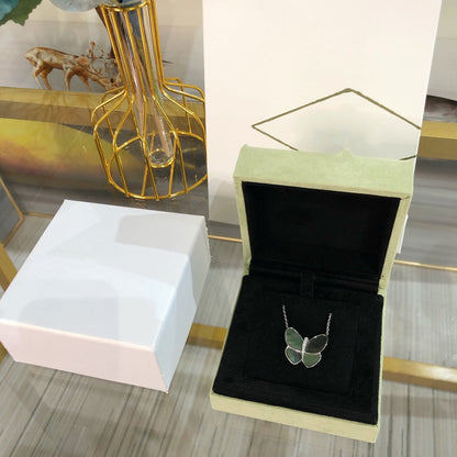 [Shinejoy]LARGE BUTTERFLY SILVER PENDANT DIAMOND NECKLACE