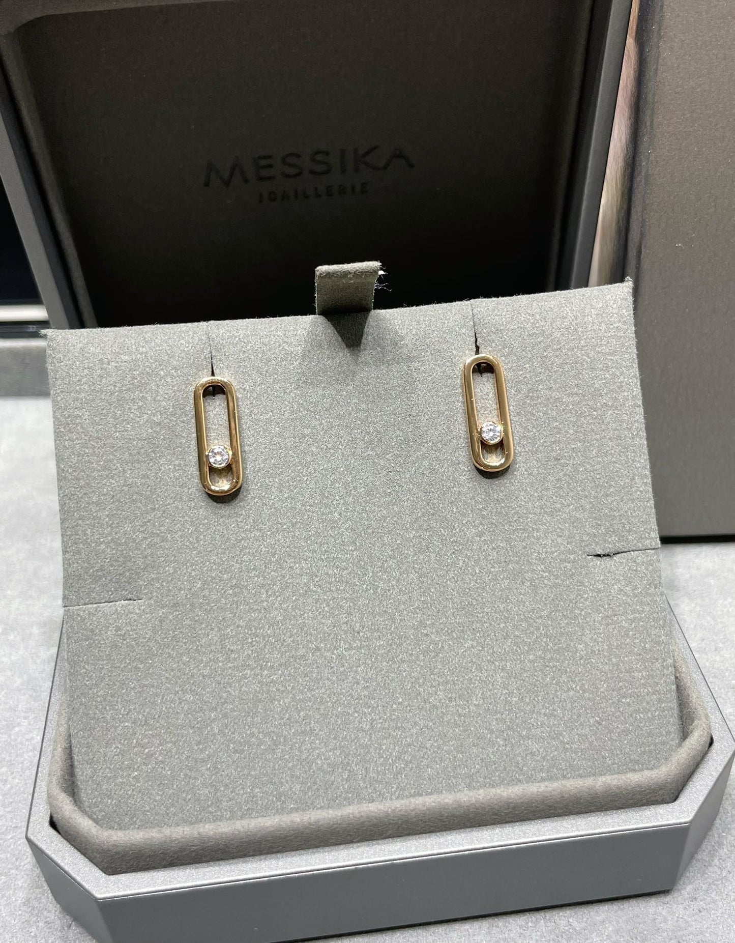 [Shinejoy]MOVE UNO SMALL 1 DIAMOND EARRINGS