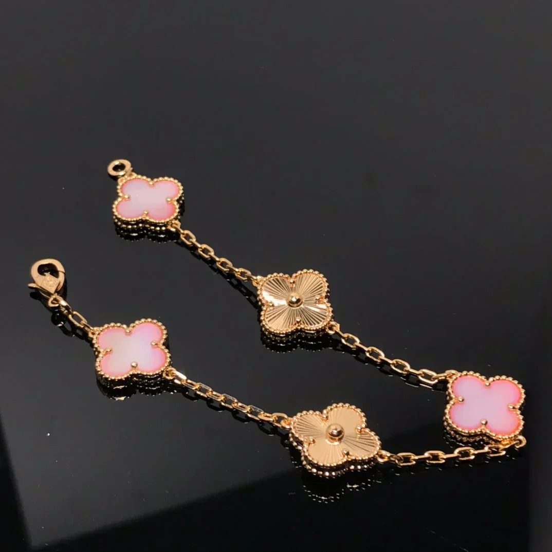 [Shinejoy] CLOVER 5 MOTIFS  PINK MOP BRACELET COLLECTION