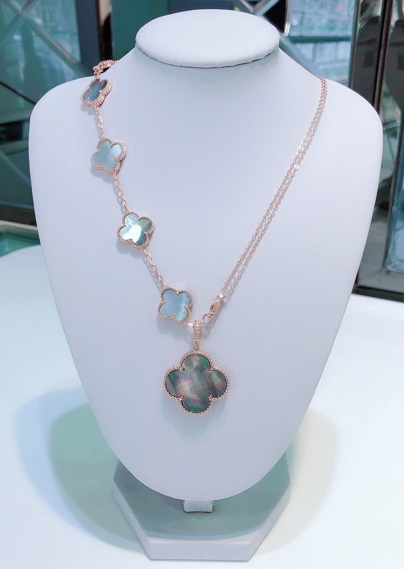 [Shinejoy]COMBINED BRACELET 5 MOTIFS AND NECKLACE DARK MOP Shinejoy GOLD