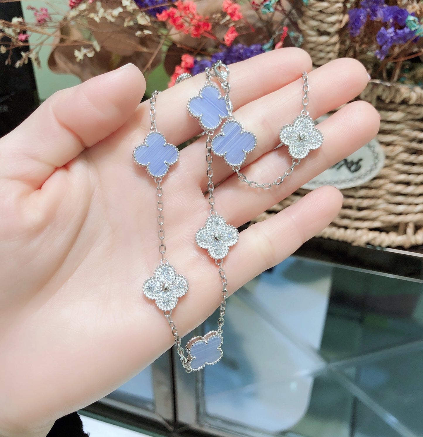 [Shinejoy]CLOVER 10 MOTIFS CHALCEDONY DIAMONDS SILVER NECKLACE