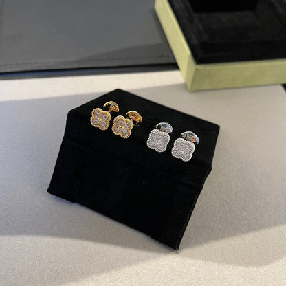 [Shinejoy]CLOVER MINI DIAMOND STUD EARRINGS